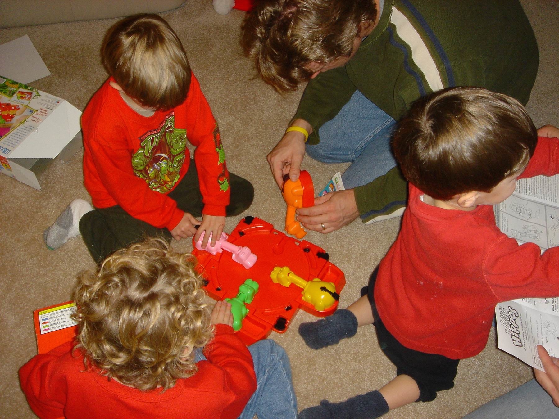 2004-12-24-18 Christmas Eve J&J.jpg
